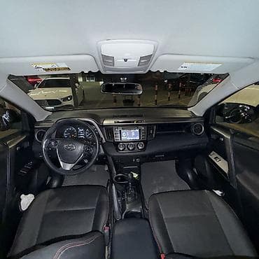 Toyota RAV4: 2017 г., 2.5 л, Автомат, Бензин, Кроссовер — 5
