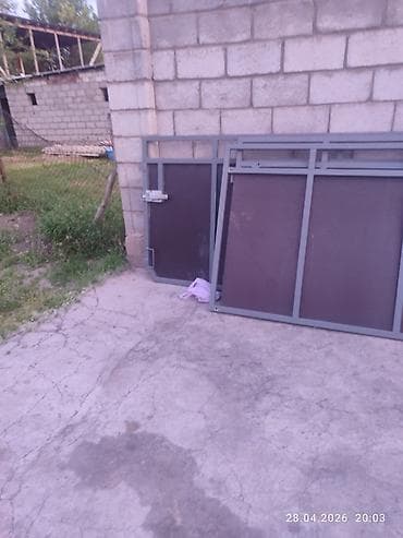 набор инструментов: Срочно продам нашивку на гигант Мерседес длина 3.20 с бортом 814 — 1