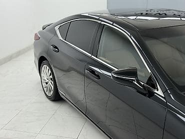 w210 e320: Lexus ES: 2020 г., 2.5 л, Вариатор, Гибрид, Седан — 4