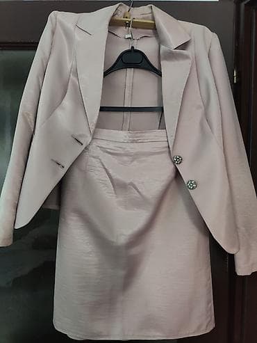 pull bear: Шуба, По колено, Китай, L — 1