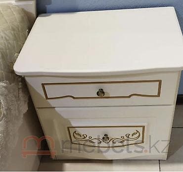 Стулья, табуретки: Спальный гарнитур, Б/у, Двуспальная кровать, Шкаф, Комод, Белоруссия, Дерево, Самовывоз, цвет - Белый — 6