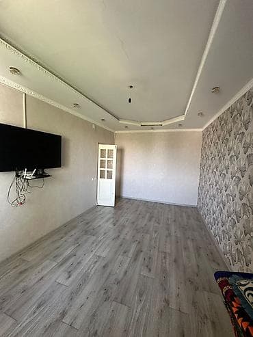 3 комнаты, 63 м², 105 серия, 4 этаж, Старый ремонт