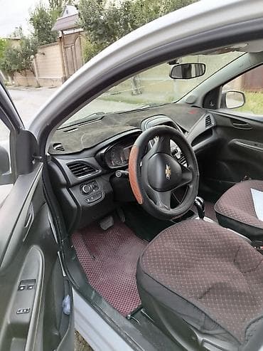 на прадо: Chevrolet Spark: 2018 г., 1 л, Автомат, Бензин, Хэтчбэк — 6