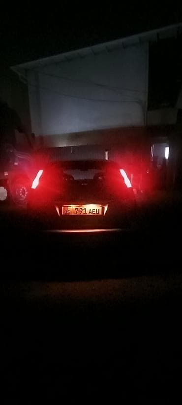 стрим левый руль: Honda Stream: 2003 г., Универсал — 7