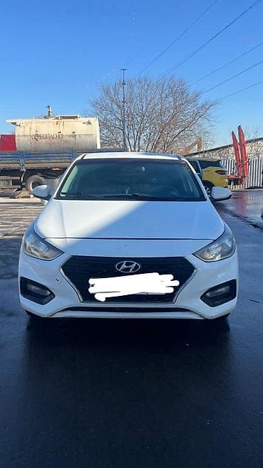 мотолор: Hyundai Solaris: 2019 г., Автомат, Бензин, Седан — 1