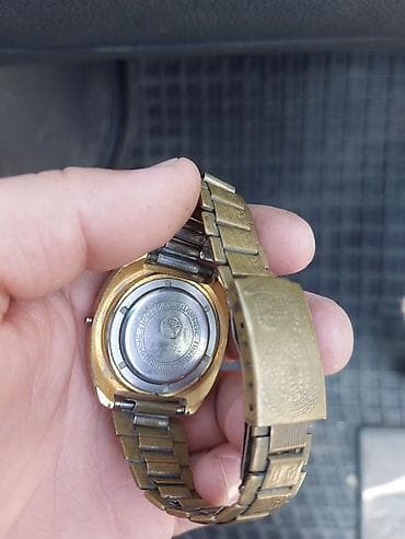 серебро билерик: Механические наручные часы «Слава» (СССР) - Производитель: Второй — 2