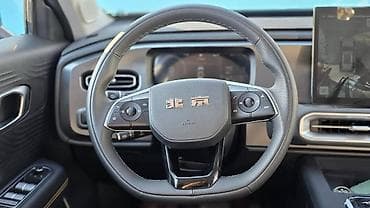 byd plus: BAW : 2025 г., Автомат, Гибрид, Внедорожник — 10