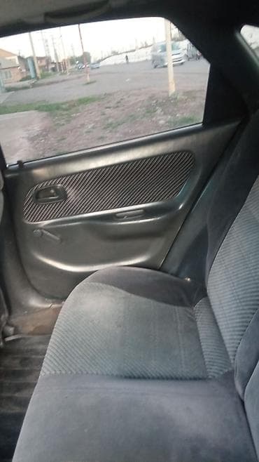 corolla 2004: Toyota Corolla: 1992 г., 1.5 л, Механика, Бензин, Хэтчбэк — 5