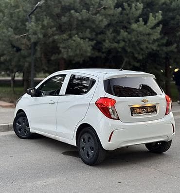 Продажа авто: Chevrolet Spark: 2018 г., 1 л, Вариатор, Бензин, Хэтчбэк — 6