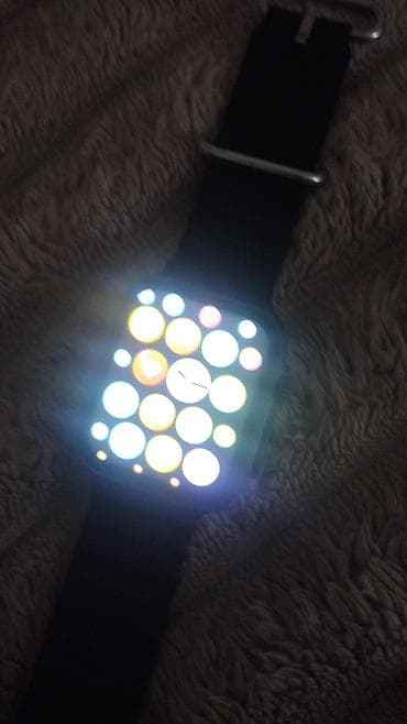 смарт дисплей на ножке: Смарт‑часы с прямоугольным дисплеем и черным ремешком Основные — 2