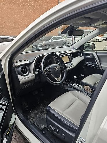 раф: Toyota RAV4: 2018 г., 2.5 л, Автомат, Гибрид, Кроссовер — 5