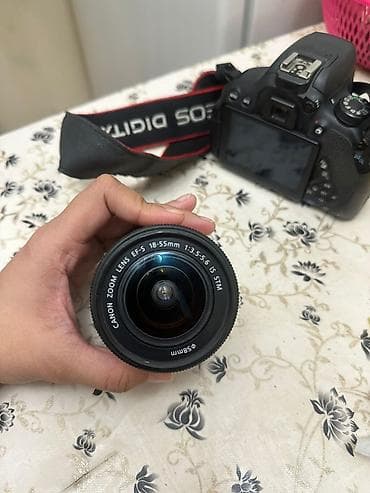 canon 5d mark 3: Зеркальная камера Canon EOS 700D (корпус) + два объектива Canon EF‑S — 3