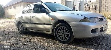 mini coper: Mitsubishi Carisma: 2001 г., Механика, Бензин, Седан — 3