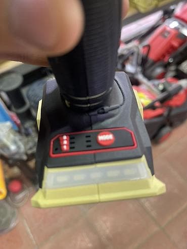 верстак: Аккумуляторный ручной воздуходув (пистолет-воздуходув) FBH20-188 — 3