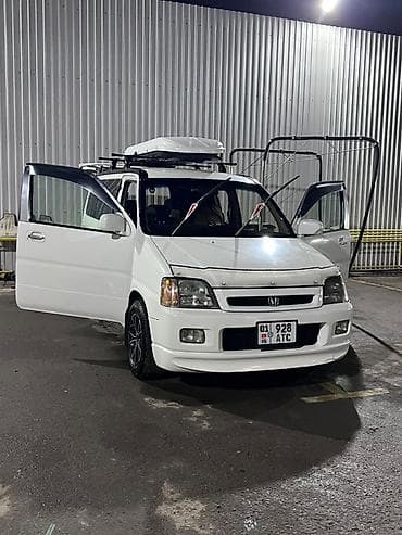 Honda Stepwgn: 1999 г., Минивэн