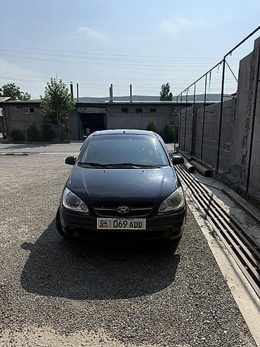 Унаа: Hyundai Getz: 2008 г., 1.4 л, Кол менен иштөөчү, Бензин, Хетчбек — 2
