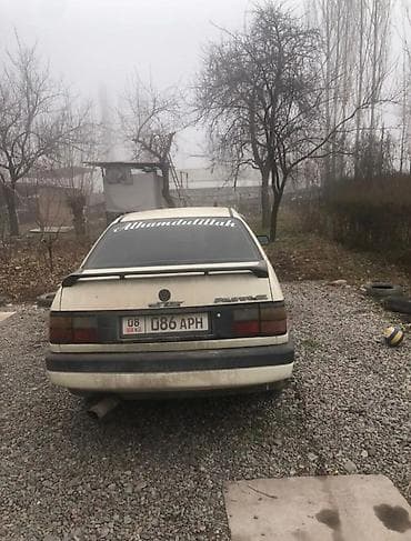 Volkswagen: Volkswagen Passat: 1989 г., 1.8 л, Механика, Бензин, Седан — 5