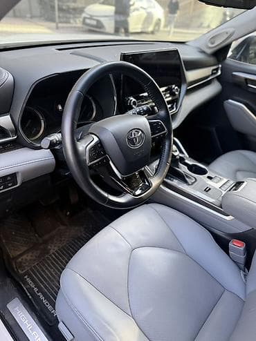 Продажа авто: Toyota Highlander: 2021 г., 2.5 л, Вариатор, Гибрид, Кроссовер — 6
