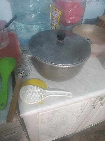Генераторы: НАСОС ВОДЫ ЭЛЕКТРО РАБОЧИЙ 2300С,мясорубка 1300с. и др вещи писать — 6