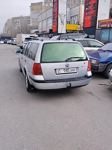 авто рага: Volkswagen Golf Variant: 2000 г., 1.6 л, Кол менен иштөөчү, Универсал — 2