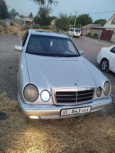 шина грузавой: Mercedes-Benz E-Class: 1995 г., 2.3 л, Механика, Бензин, Седан — 4