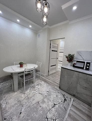 гостинка продаю: 2 комнаты, 2 м², 104 серия, Евроремонт — 3