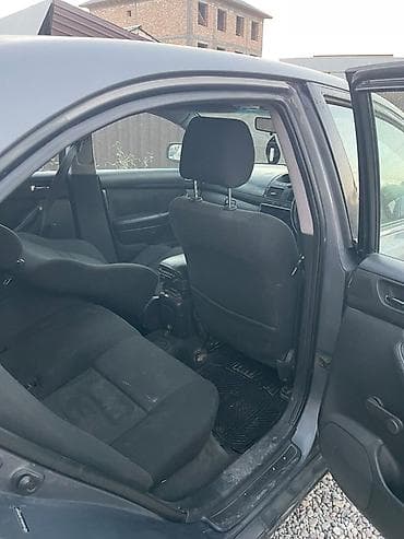 руль на виндом: Toyota Avensis: 2004 г., Автомат, Седан — 3