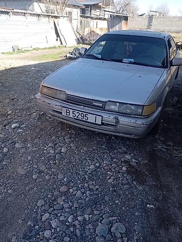 daf 2001: Mazda 626: 1989 г., 2 л, Механика, Бензин, Седан — 3