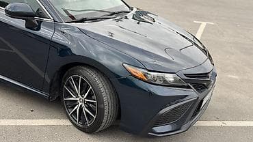 авто лексуз: Toyota Camry: 2021 г., 2.5 л, Автомат, Бензин, Седан — 6