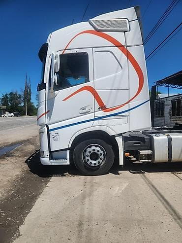 Volvo: Тягач, Volvo, 2016 г., Трал — 4