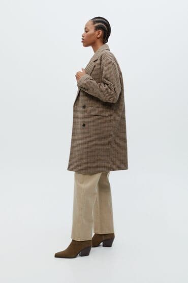 Атайын кийим: Оверзайз пальто Bershka в классическом стиле Состояние 9/10 Состав — 3