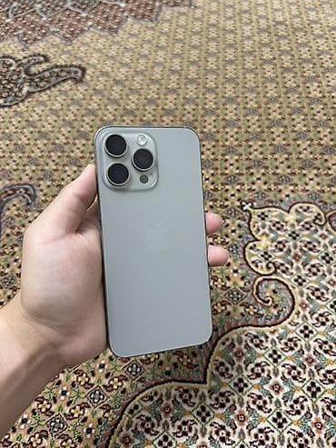 IPhone 15 Pro Max, Natural Titanium, 87 %