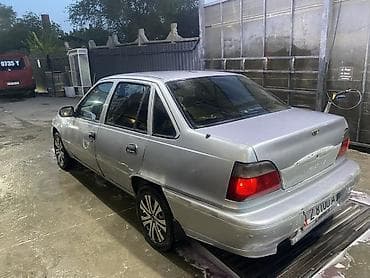 daewoo: Daewoo Nexia: 1996 г., 1.5 л, Ручные, Бензин, Седан — 2