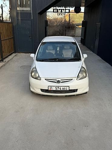 фит москва: Honda Fit: 2001 г., 1.5 л, Вариатор, Бензин — 10