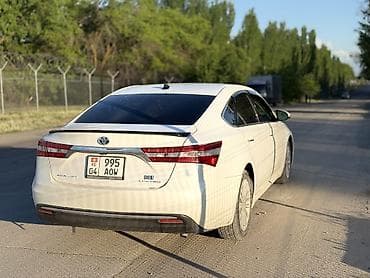 byd e2: Toyota Avalon: 2015 г., 2.5 л, Автомат, Гибрид, Седан — 2