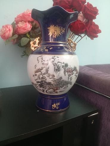 белые камни: Фарфоровая ваза с росписью в восточном стиле. - Материал: фарфор с — 1