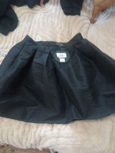 Киреге берилүүчү кийимдер: Юбка, Юбканын модели: Плиссе, Мини, Трикотаж — 3