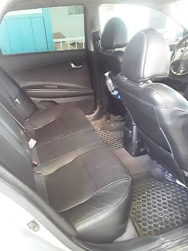 Унаа: Nissan Primera: 2004 г., 2 л, Кол менен иштөөчү, Бензин, Универсал — 6