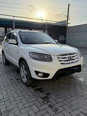 Транспорт: Hyundai Santa Fe: 2011 г., 2 л, Автомат, Дизель, Кроссовер — 6
