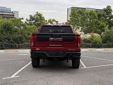 авто гас: GMC Sierra: 2023 г., 6.2 л, Автомат, Бензин, Пикап — 3