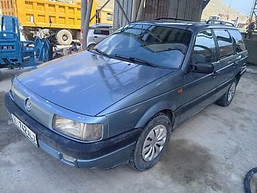 Volkswagen Passat Variant: 1991 г., 2 л, Механика, Бензин, Универсал