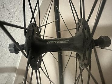 комплект колес: Колеса в сборе R 28, Всесезонная, Б/у, Пара, отверстий - 6 — 3