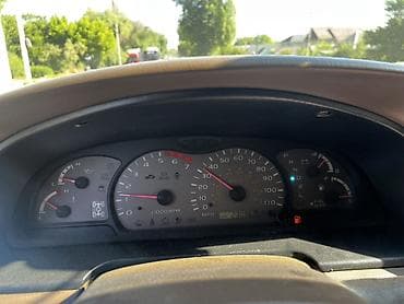 сектор танк: Toyota Sequoia: 2004 г., 4.7 л, Автомат, Бензин, Внедорожник — 7