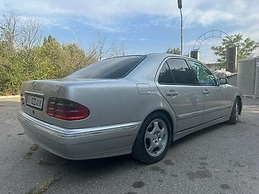 мереке авто: Mercedes-Benz E-Class: 2001 г., Седан — 3