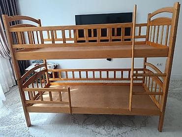 bunk bed: Двухъярусная деревянная кровать из массива (сосна/ель) в натуральном — 1