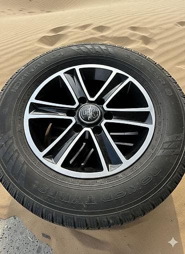 кудайберген автозапчасти: Дөңгөлөктөр монтажда 235 / 65 / R 16, Winter stud, Колдонулган, Комплект, Жеңил коммерциялык транспорт (C/LT), Куйма, тешиктери - 5 — 1