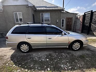 багажник на авенсис: Toyota Avensis: 2001 г., 2 л, Ручные, Бензин, Универсал — 3