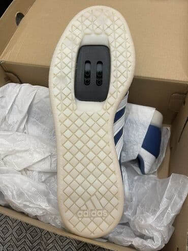 купить зимнюю мужскую обувь в бишкеке: Мужские кроссовки, 40, Adidas, Новый, цвет - Синий — 3