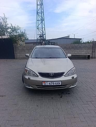 Toyota Camry: 2003 г., 2.4 л, Механика, Газ, Седан