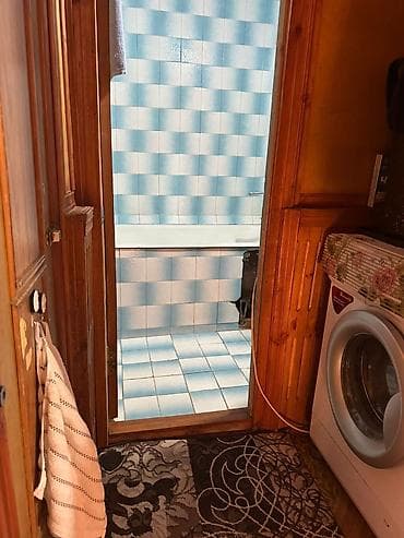хата восток 5: 3 комнаты, 70 м², Восток-5 мкр 105 серия, 3 этаж — 6